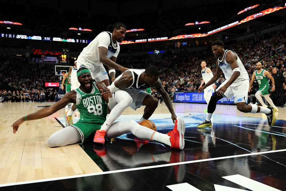 哈登在比赛 哈登在比赛