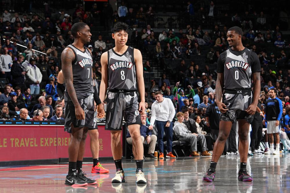 显然也是为 显然也是为