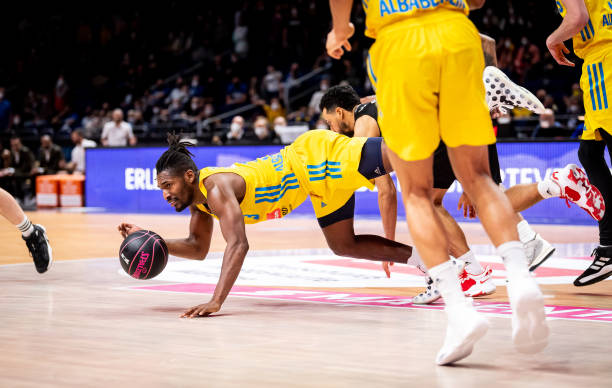 联的传统进 联的传统进