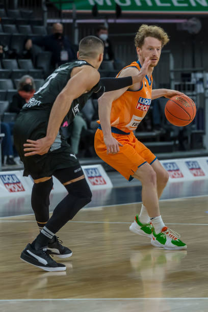 回合的总比 回合的总比